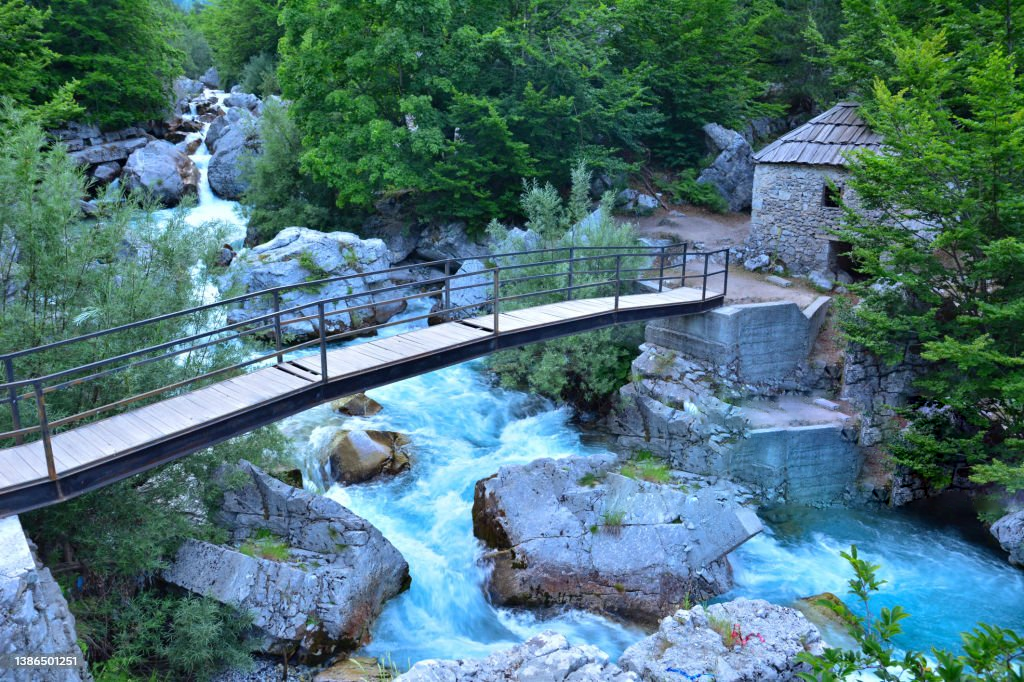 Shkodër → Valbonë